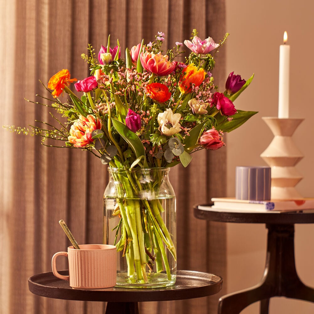Happy spring bouquet