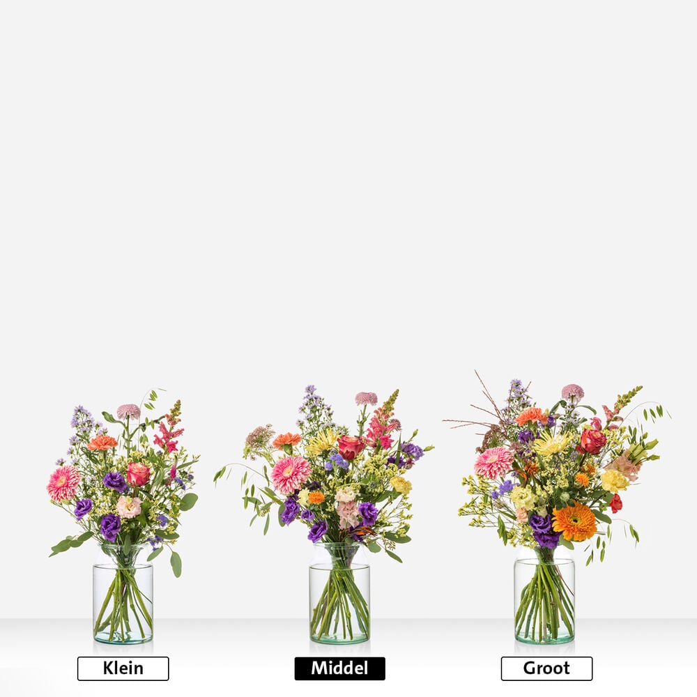 Colourful gesture bouquet (gift set with chocolate)
