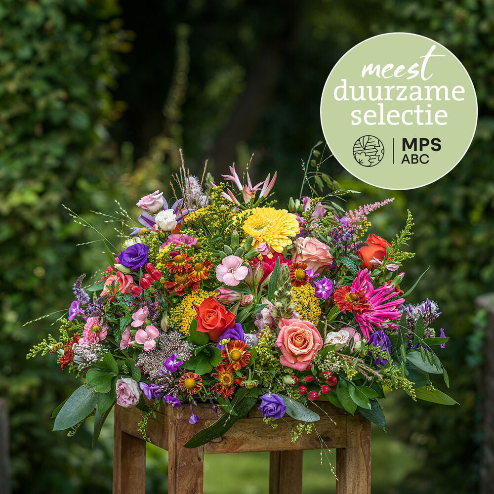 Duurzaam kleurrijk rouwstuk