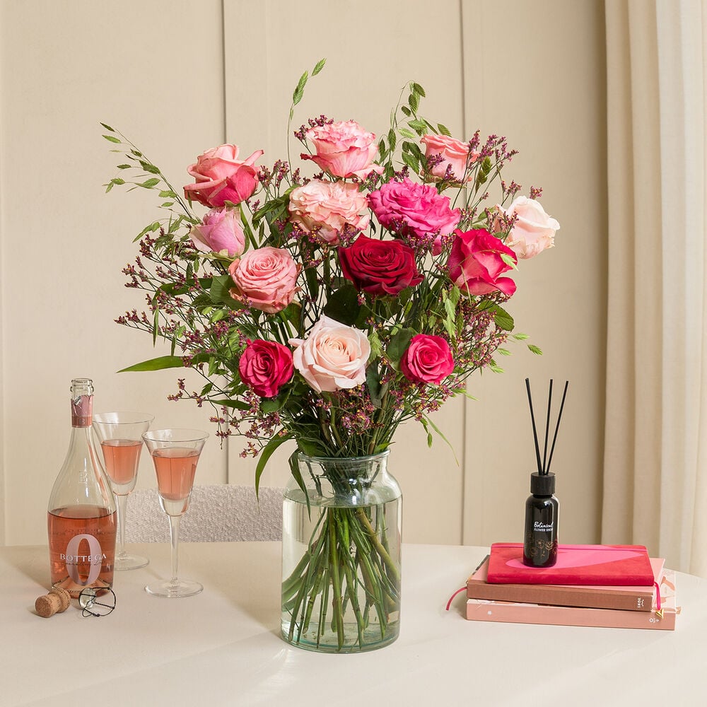 Liefdevolle rozen boeket