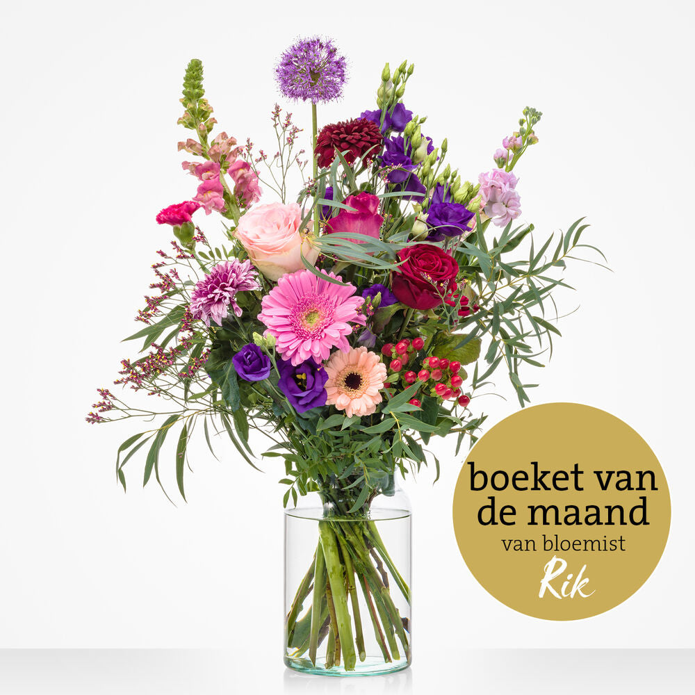 Monthly bouquet May